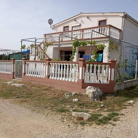Apartman Borosa Vir Exteriör bild